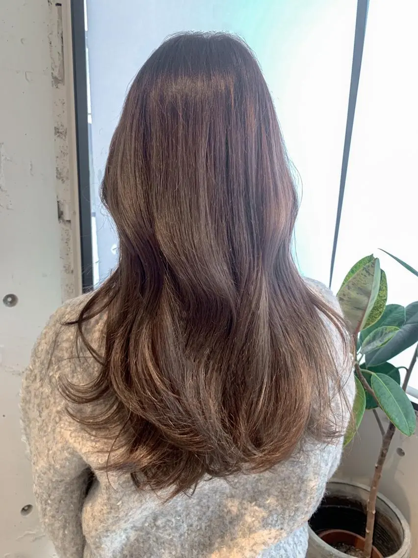 ロング カラー ヘアアレンジ ヘアカラー トリートメント yuka .のヘアスタイル