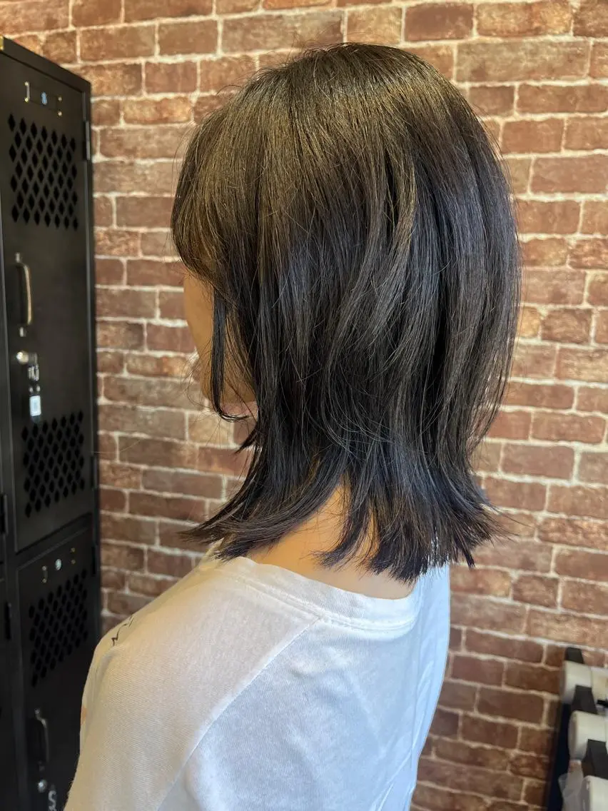 セミロング カラー パーマ ヘアアレンジ メンズ キッズ ネイル マツエク・マツパ アイブロウ メンズブリーチ メンズハイライト メンズインナーカラー メンズ韓国風 ブリーチ 久木原 ゆりのヘアスタイル
