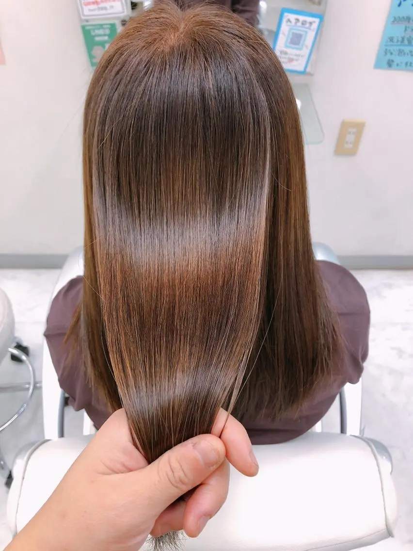 セミロング トリートメント 美容室 ユニティのヘアスタイル
