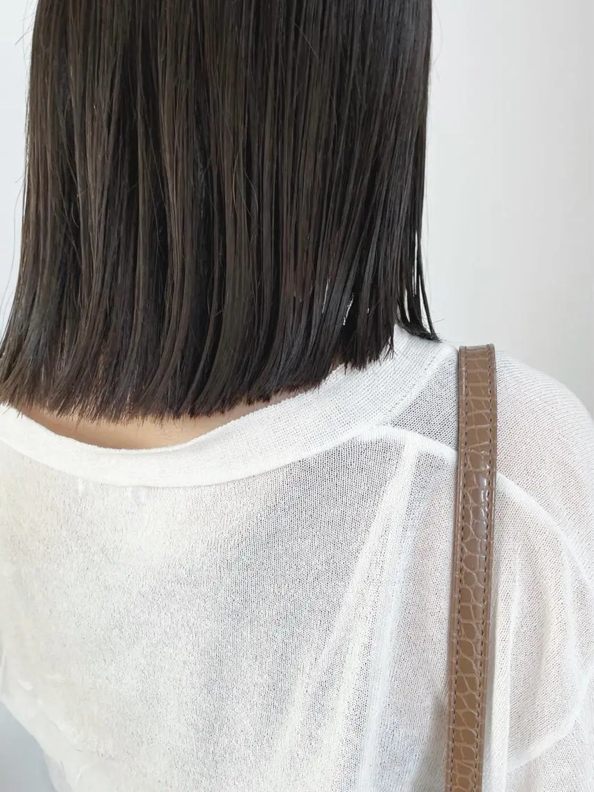 ミディアム カラー カット ヘアカラー トリートメント 山下 千明のヘアスタイル