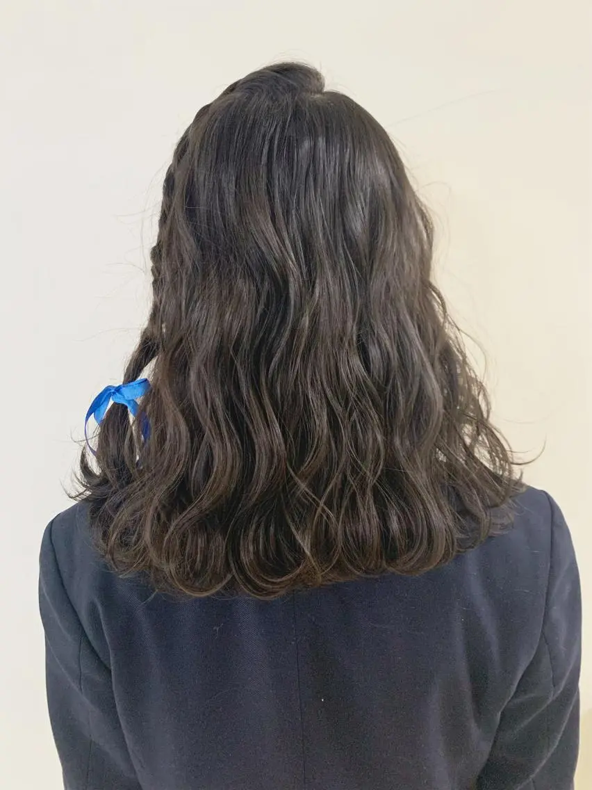 セミロング ヘアアレンジ ヘアセット 古沢 みづきのヘアスタイル