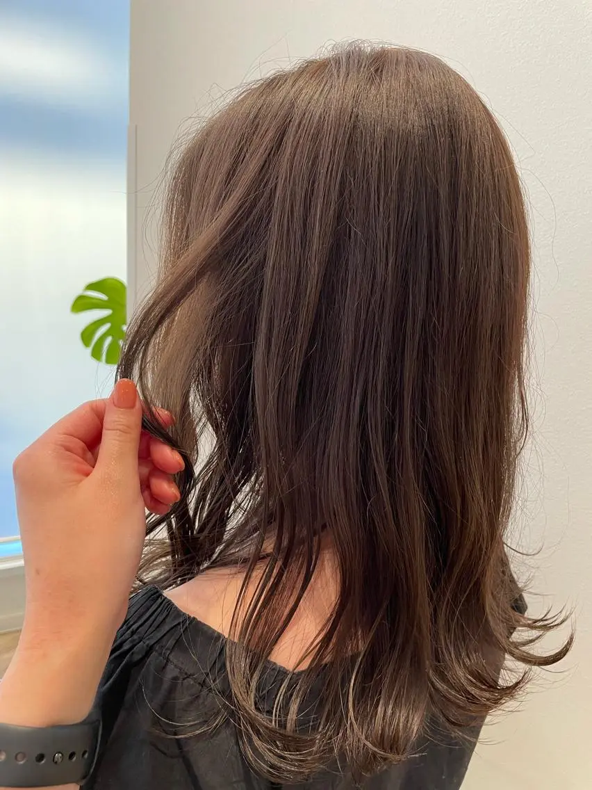 ミディアム カラー 透明感カラー K-two谷町❄️ hinaのヘアスタイル