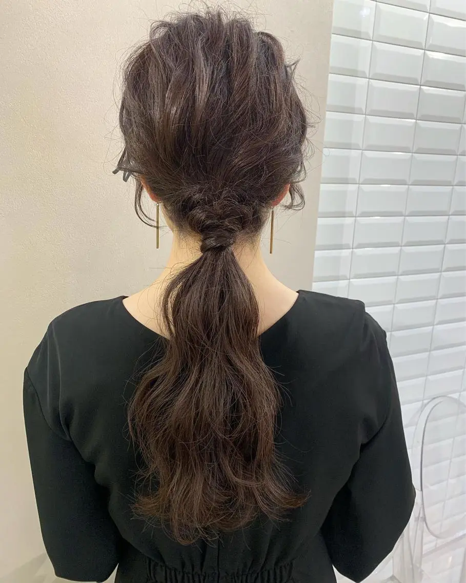 ロング ヘアセット hubhair レイヤー/透明感のヘアスタイル