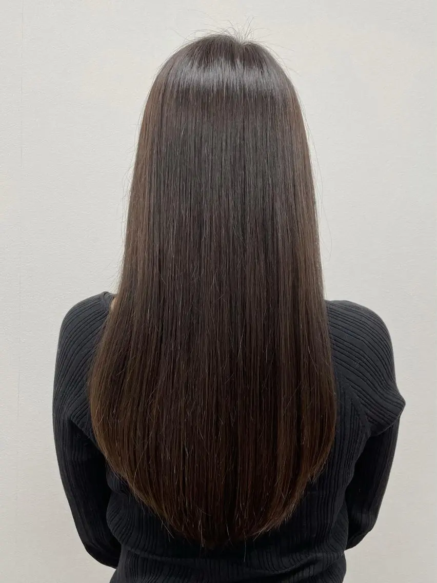 ロング トリートメント 小林 愛花のヘアスタイル