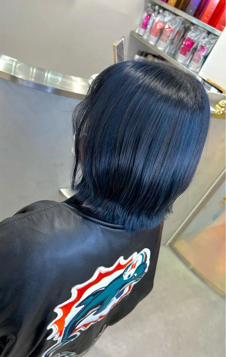 ショート カラー ハイトーン特化サロン 💎MOCA💎のヘアスタイル