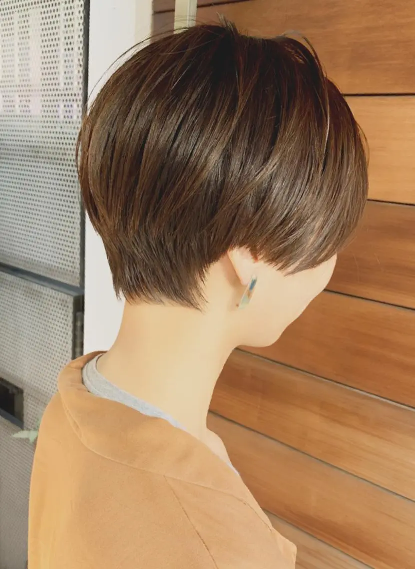 ショート カラー 大人女性ショート専門 tomodaのヘアスタイル
