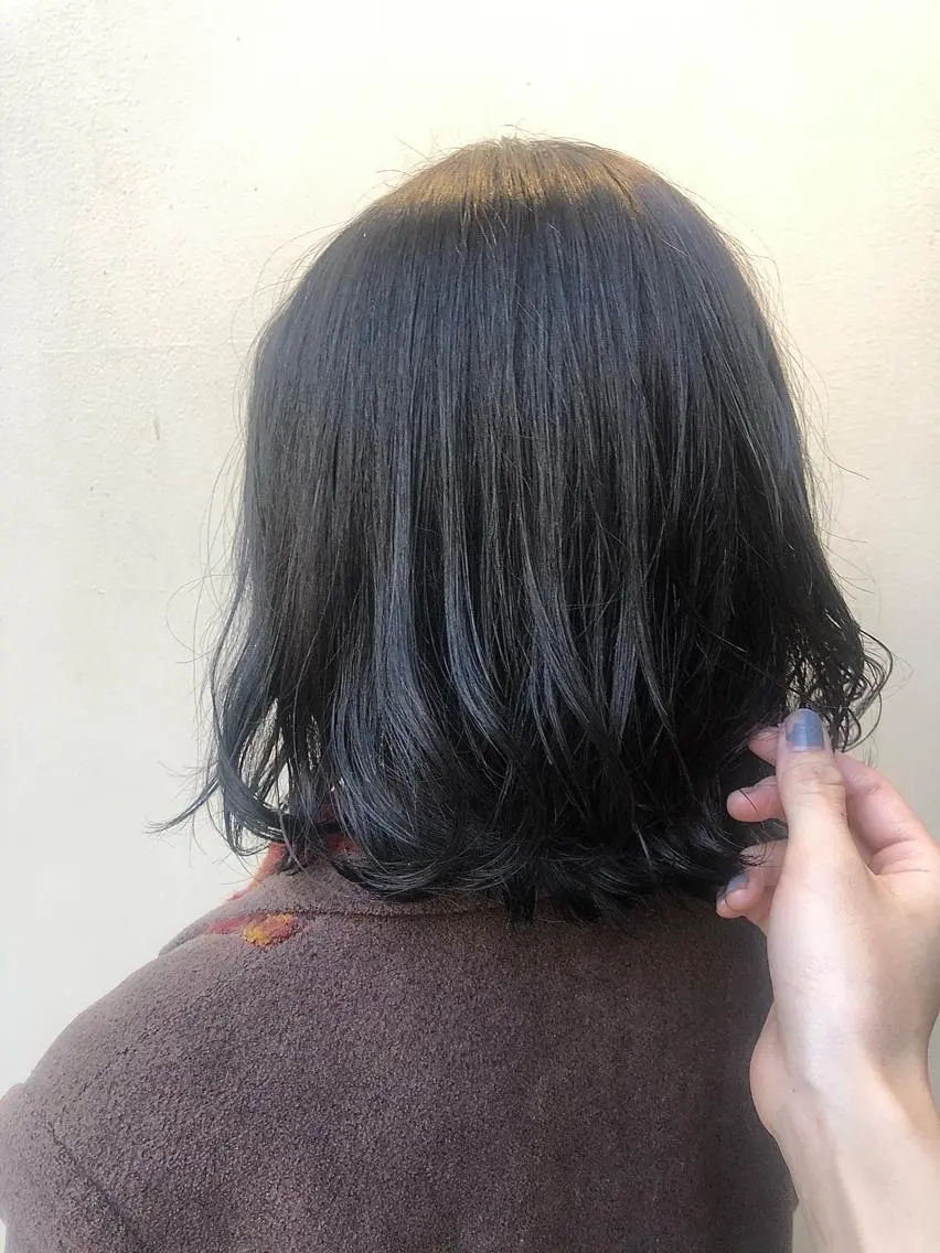 ミディアム カラー ヘアアレンジ 抜け感ボブ×パーマ |kazaneのヘアスタイル