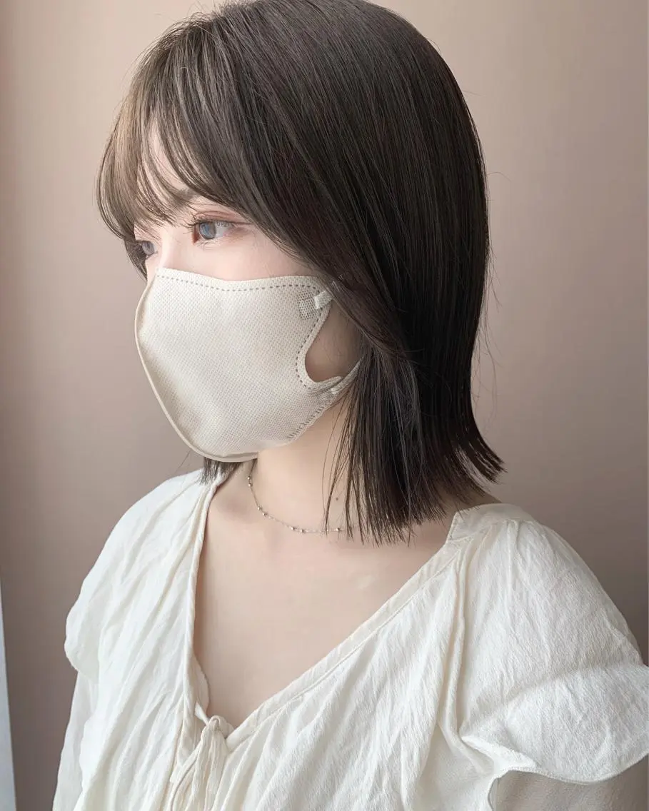 ショート カラー 透明感カラー グレージュ hubhair レイヤー/透明感のヘアスタイル