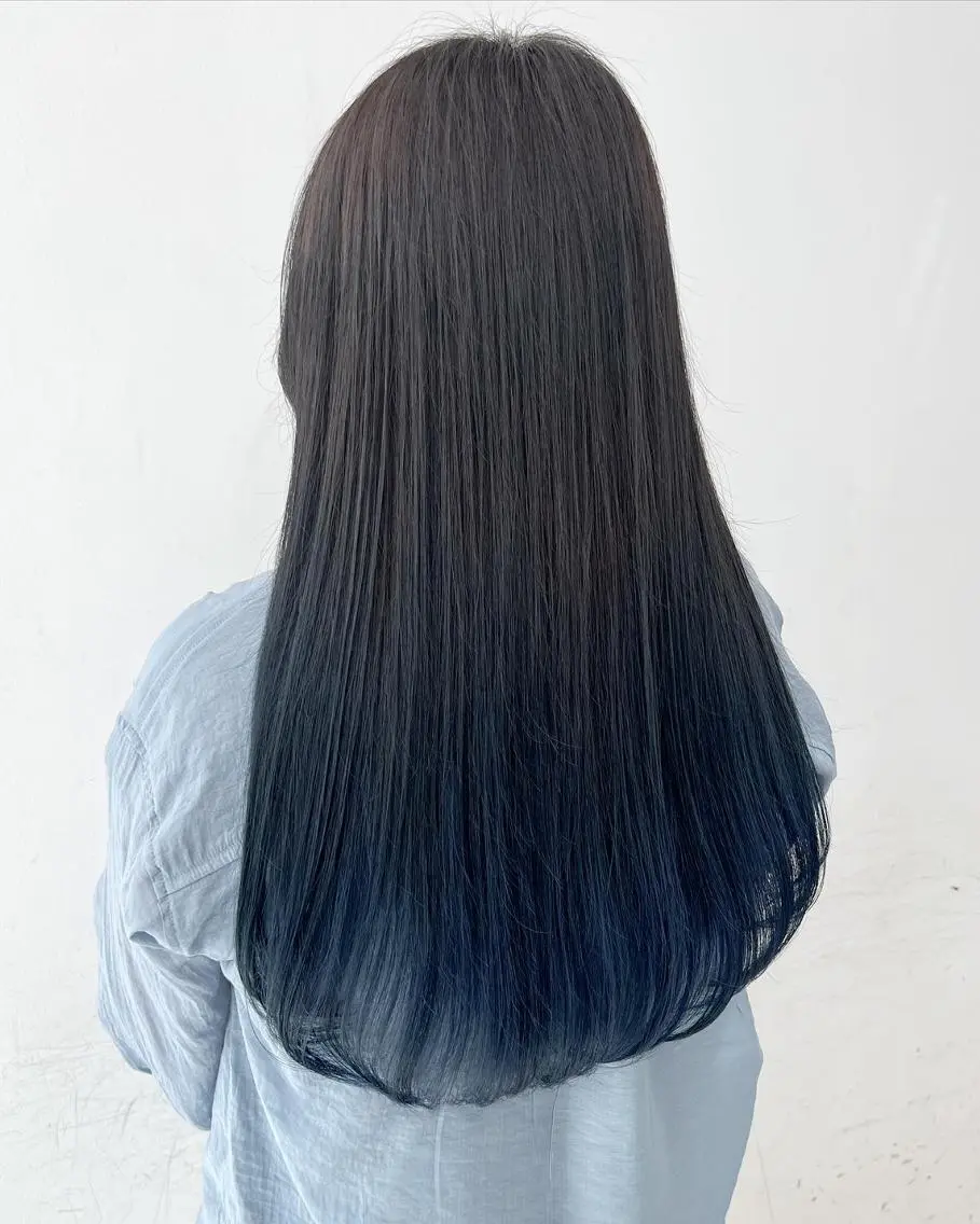 カラー ロング アディクシーカラー アッシュ ブルーカラー ダークアッシュ グレージュ 【公式】amble luxe池袋東口🩷のヘアスタイル