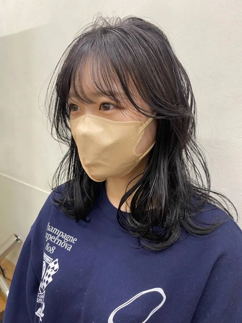 ミディアム カラー 原 瑞希のヘアスタイル
