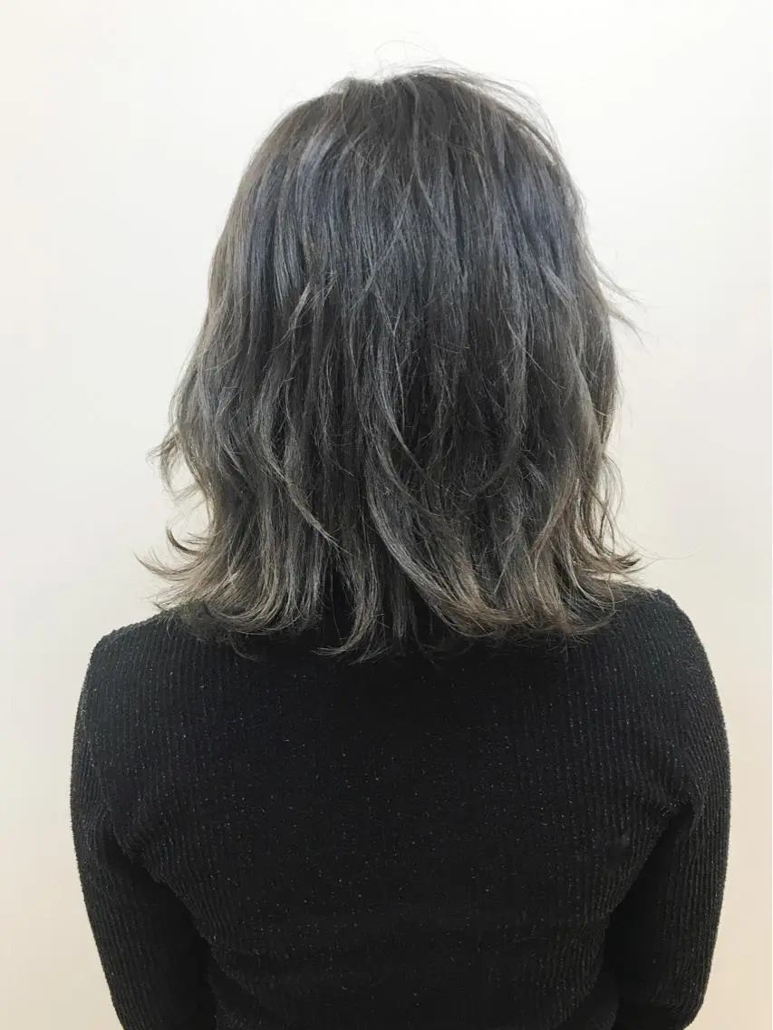 ミディアム カラー カット ヘアカラー 湯浅 了一のヘアスタイル
