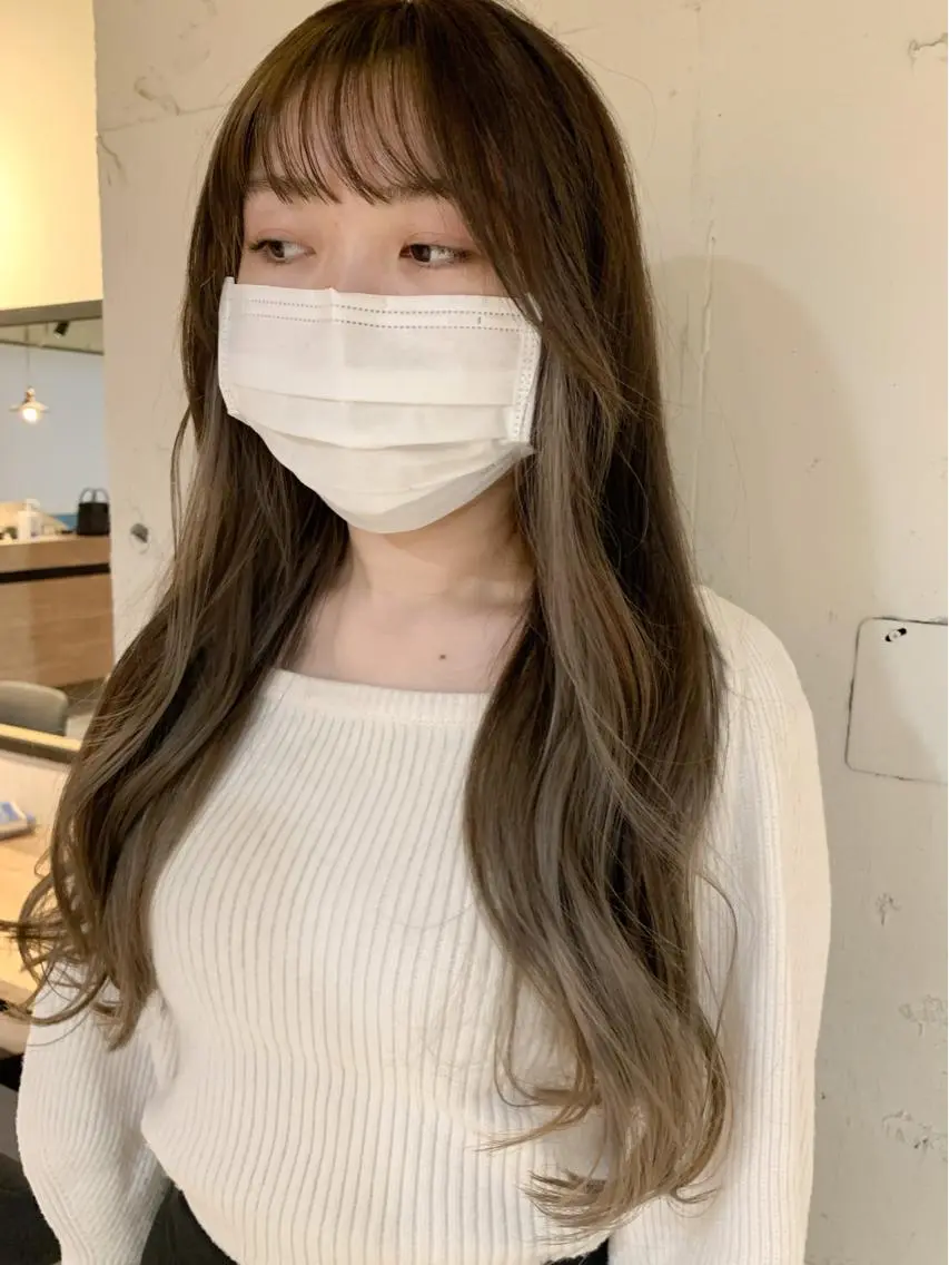 ロング カラー ヘアアレンジ ヘアカラー トリートメント yuka .のヘアスタイル