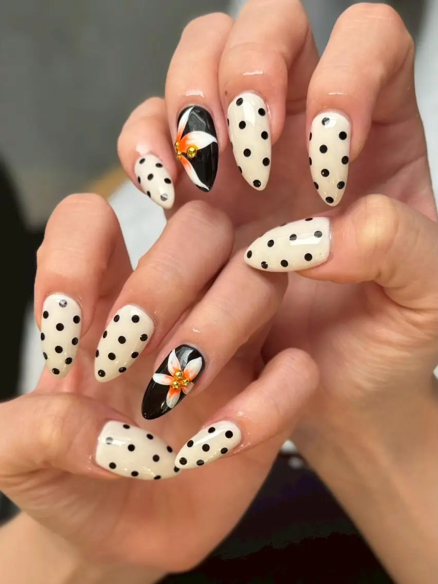 ネイル アートネイル plays inc. nailのネイルデザイン