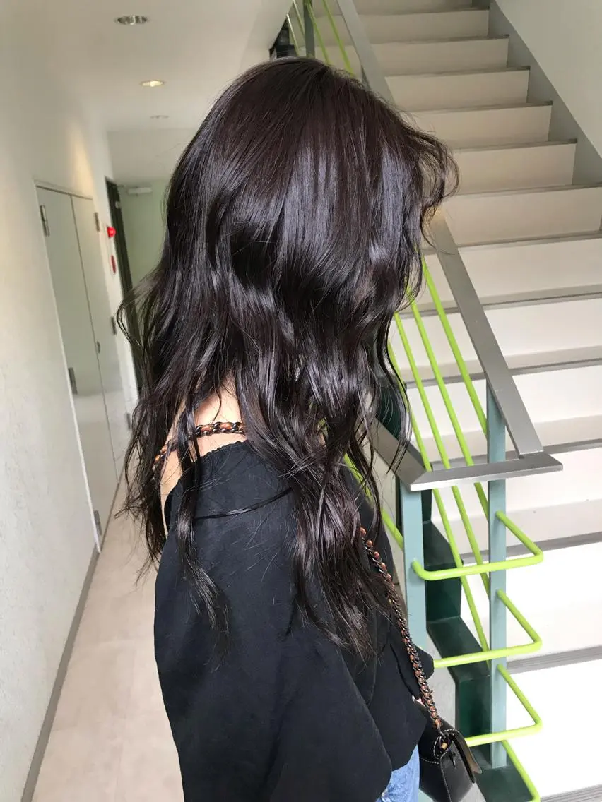 ロング miu （ミユ）のヘアスタイル