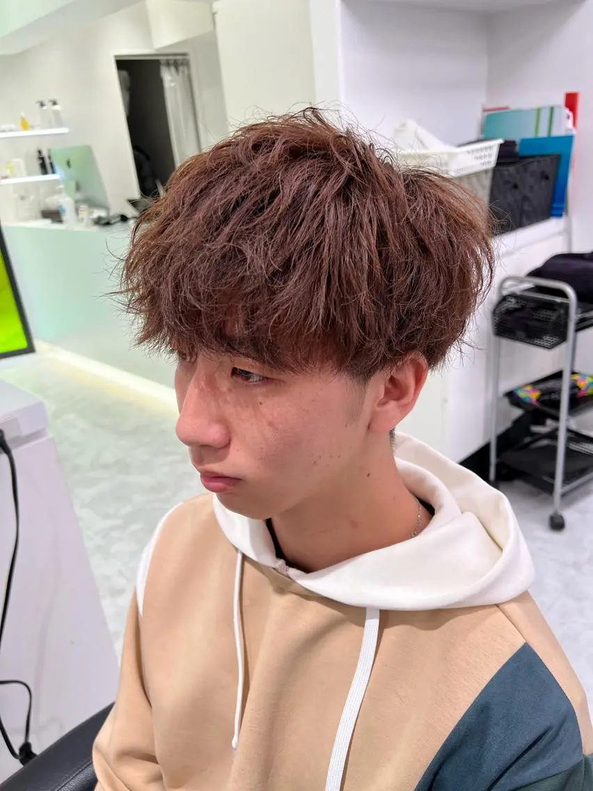 ショート カラー パーマ メンズ カット パーマ ダブルカラー｜ なおき｜池袋美容師のヘアスタイル