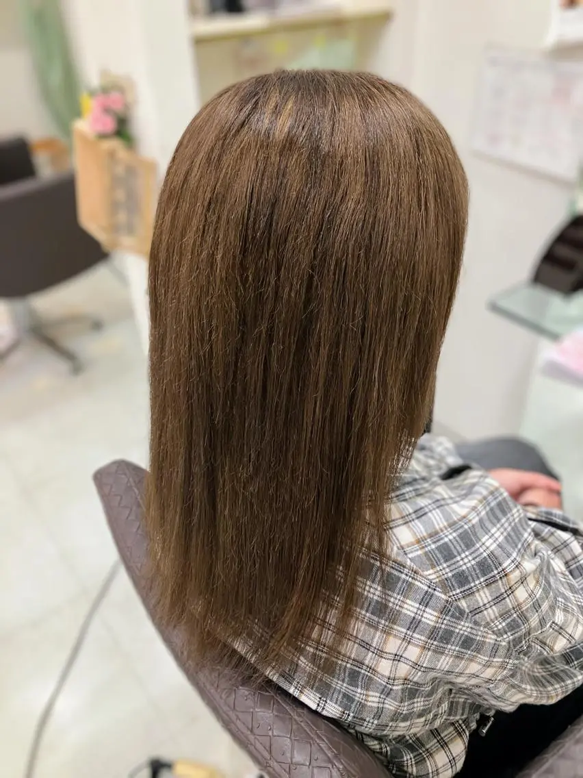 ミディアム ヘアカラー トリートメント 💐リラジュネス💐 美髪Salon💫のヘアスタイル