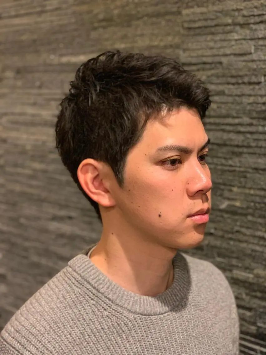 ショート 石川 裕大のヘアスタイル