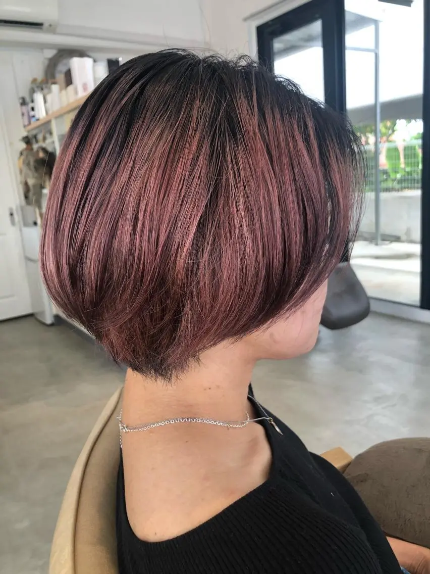 ショート カラー ピンクカラー 林 梓のヘアスタイル