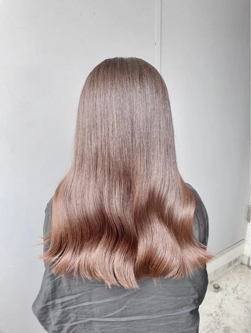セミロング カラー カット ヘアカラー トリートメント ヘッドスパ ヘアセット ベージュカラー💖 やすひろのヘアスタイル