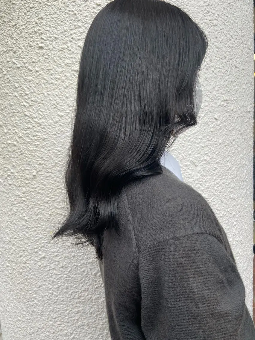 ロング カラー 黒髪 ブルーカラー ブルーブラック 髪質改善・ボブ・ ショート 丸毛一輝のヘアスタイル