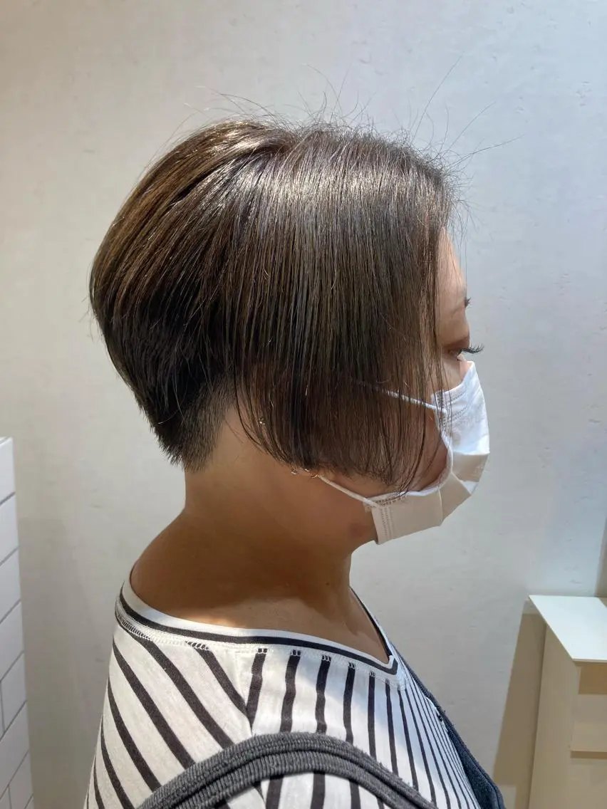 ショート ショートヘア ショート・透明感 カラーconomiのヘアスタイル