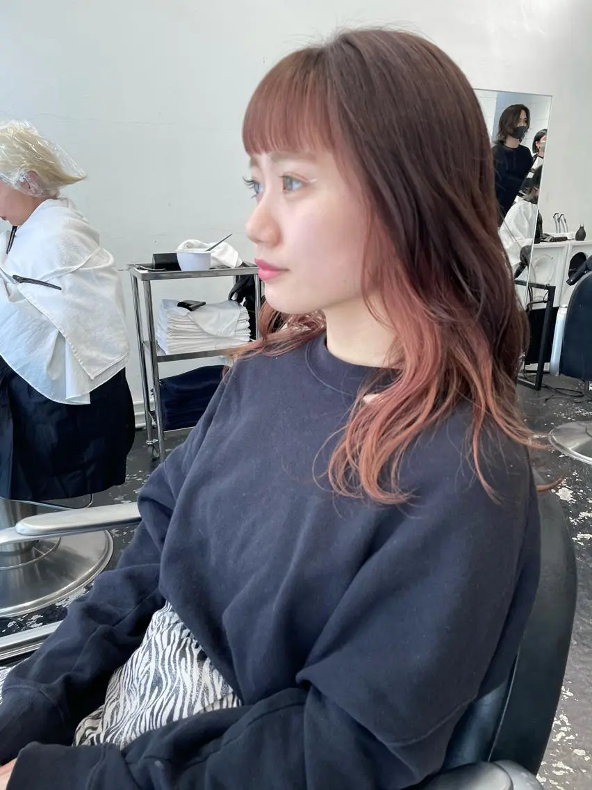 セミロング カラー ヘアアレンジ ベージュカラー ブリーチ オレンジ オレンジベージュ カット ヘアカラー トリートメント 艶ハイトーン/ヘア アレンジAYAKAのヘアスタイル