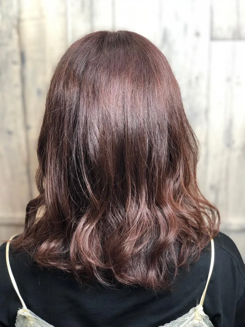 カラー ピンクカラー 吉野 瑳桜のヘアスタイル