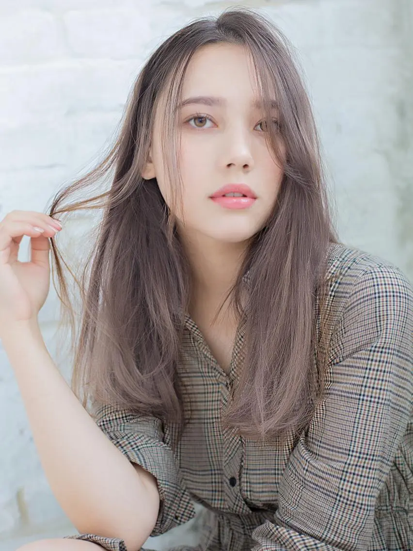 ミディアム VALLET志木 rikkaのヘアスタイル