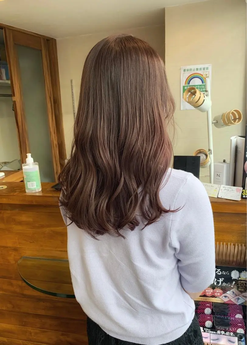 セミロング カラー ベージュカラー ミルクティーベージュ 矢野 晃平のヘアスタイル