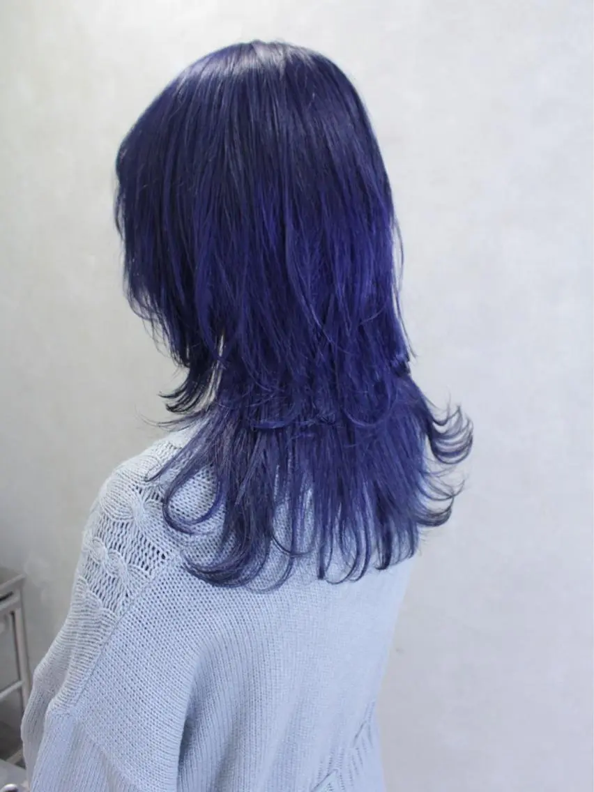 ミディアム カラー ヘアアレンジ ウルフカット ヘアカラー トリートメント lani ブリーチ /ダブルカラーのヘアスタイル