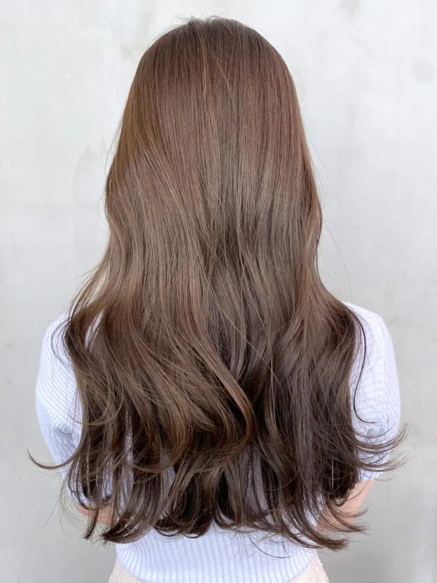 セミロング カラー ブラウンカラー ITbyALBUM 下北沢店のヘアスタイル