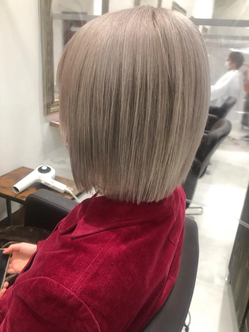 ショート 山本 佳奈のヘアスタイル