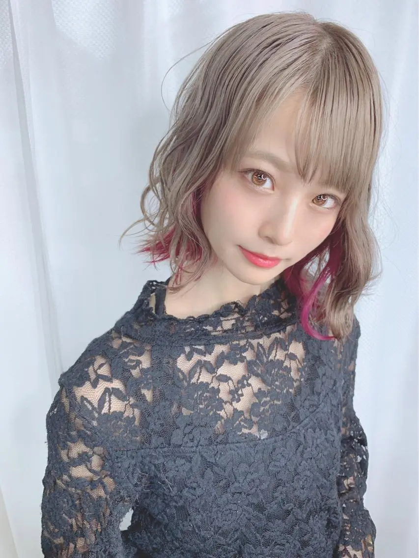 ミディアム カラー パーマ ヘアアレンジ 【公式】amble luxe池袋東口🩷のヘアスタイル