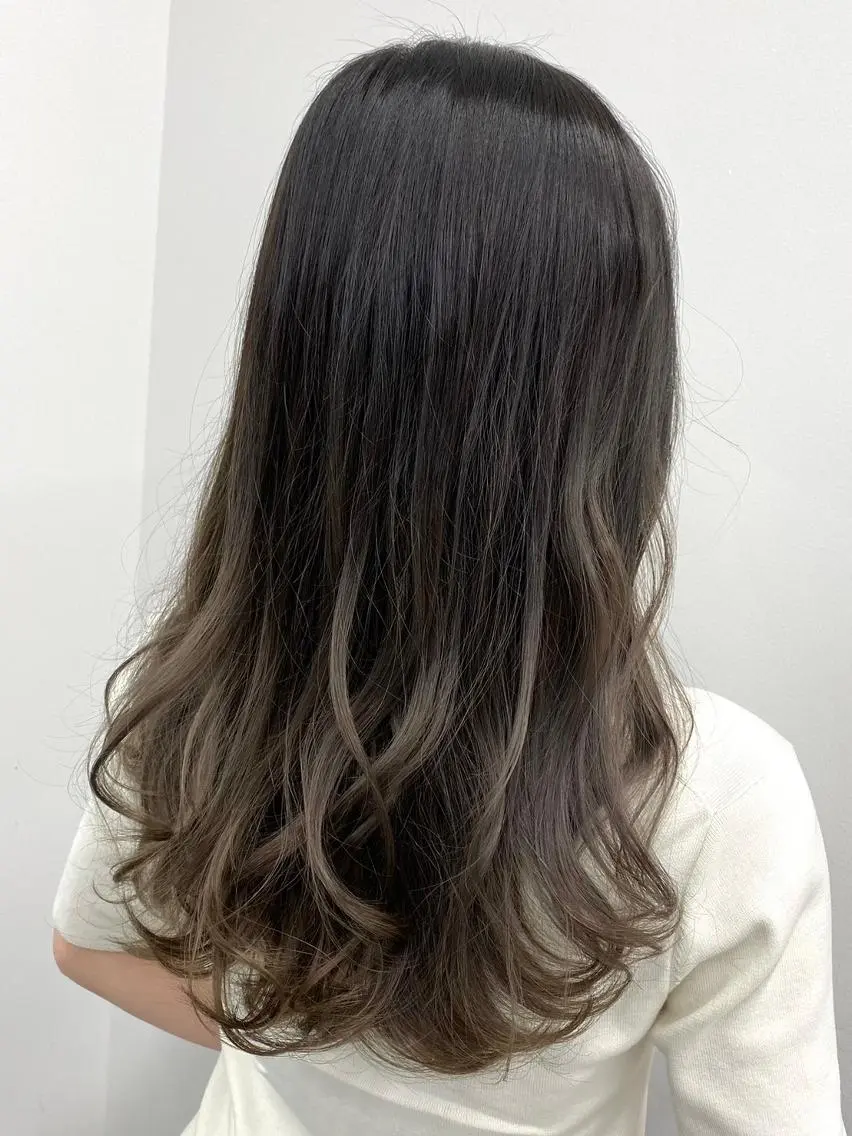 ロング ヘアカラー トリートメント 【公式】amble luxe池袋東口🩷のヘアスタイル