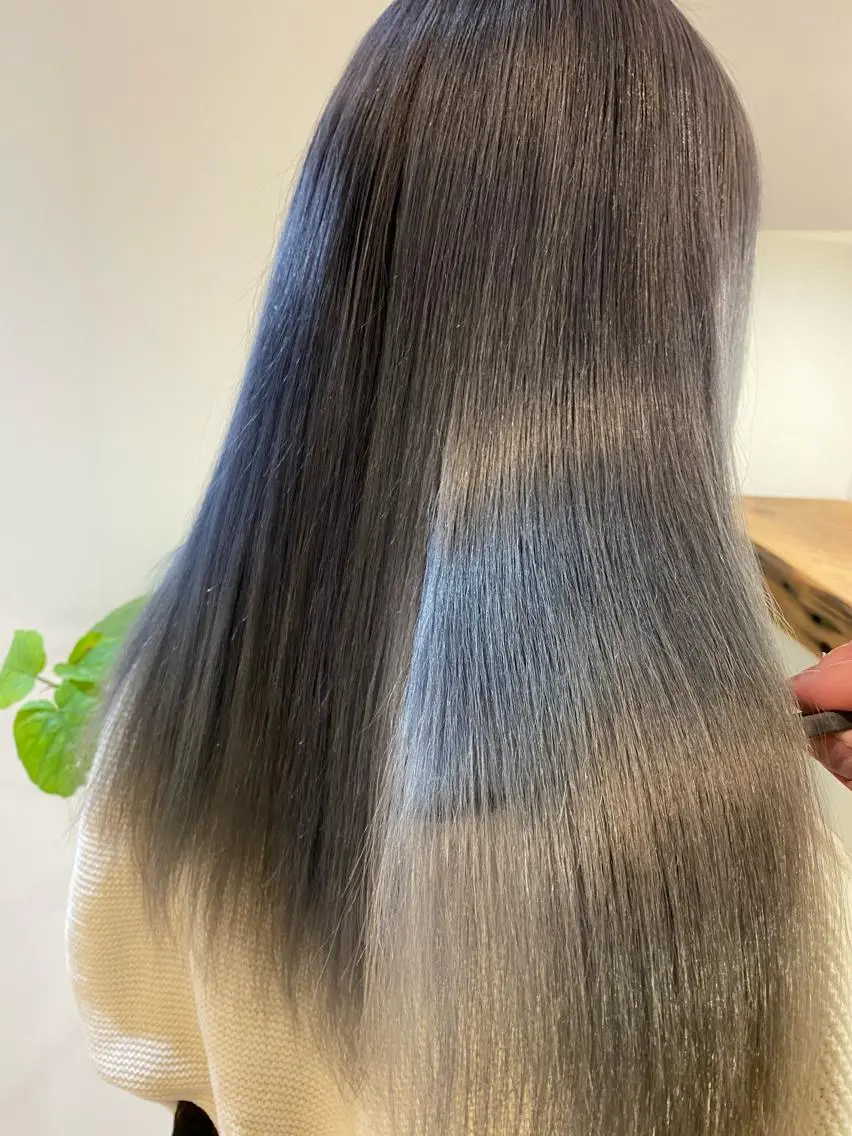 ロング カット ヘアカラー 大内田 凌馬のヘアスタイル