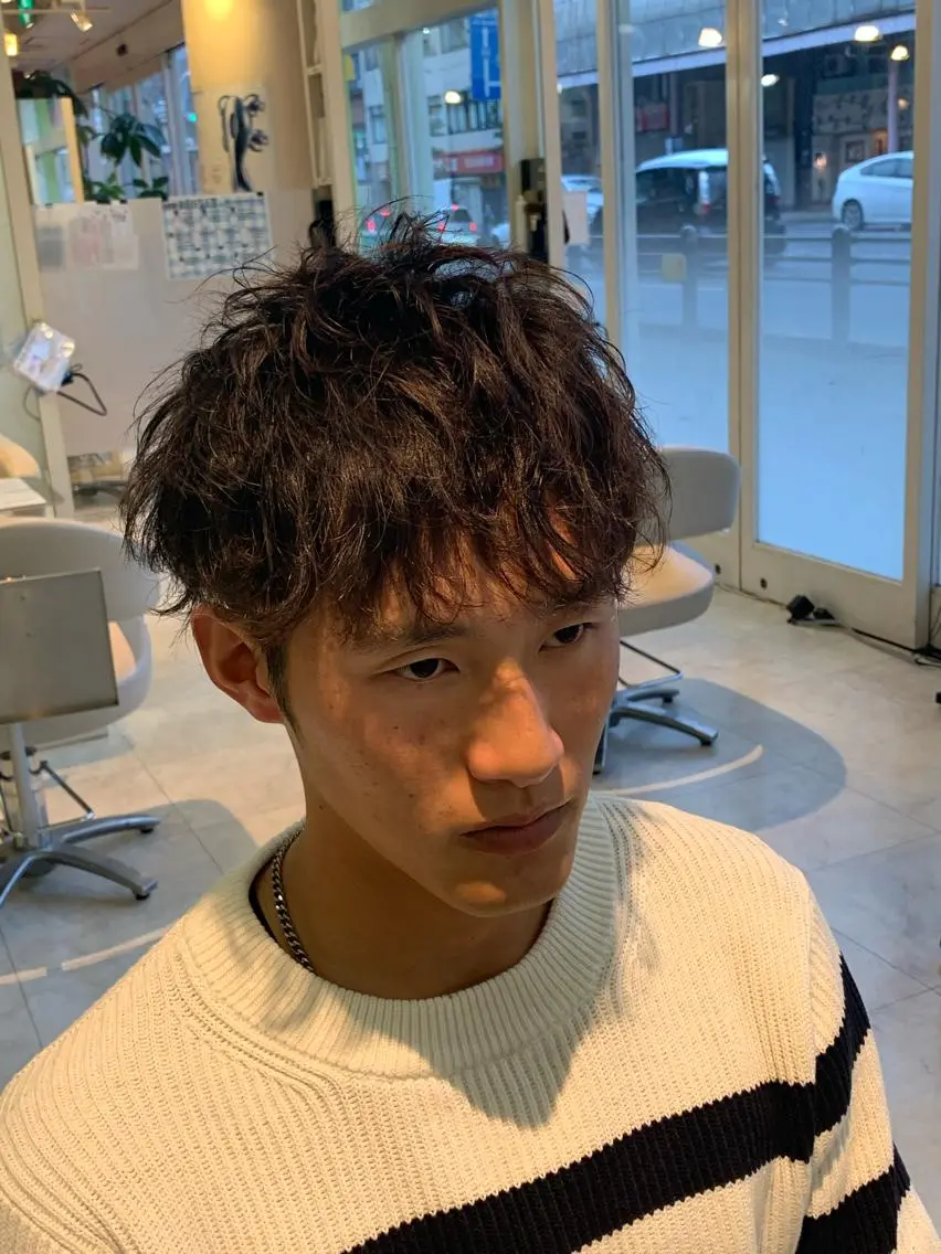 メンズ カット パーマ 本田 卓也のヘアスタイル