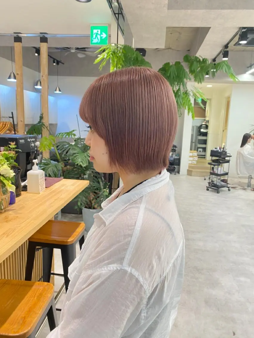 ショート カラー ベージュカラー ミルクティーベージュ ボブ 町田縮毛矯正/ 髪質改善/美髪特化のヘアスタイル