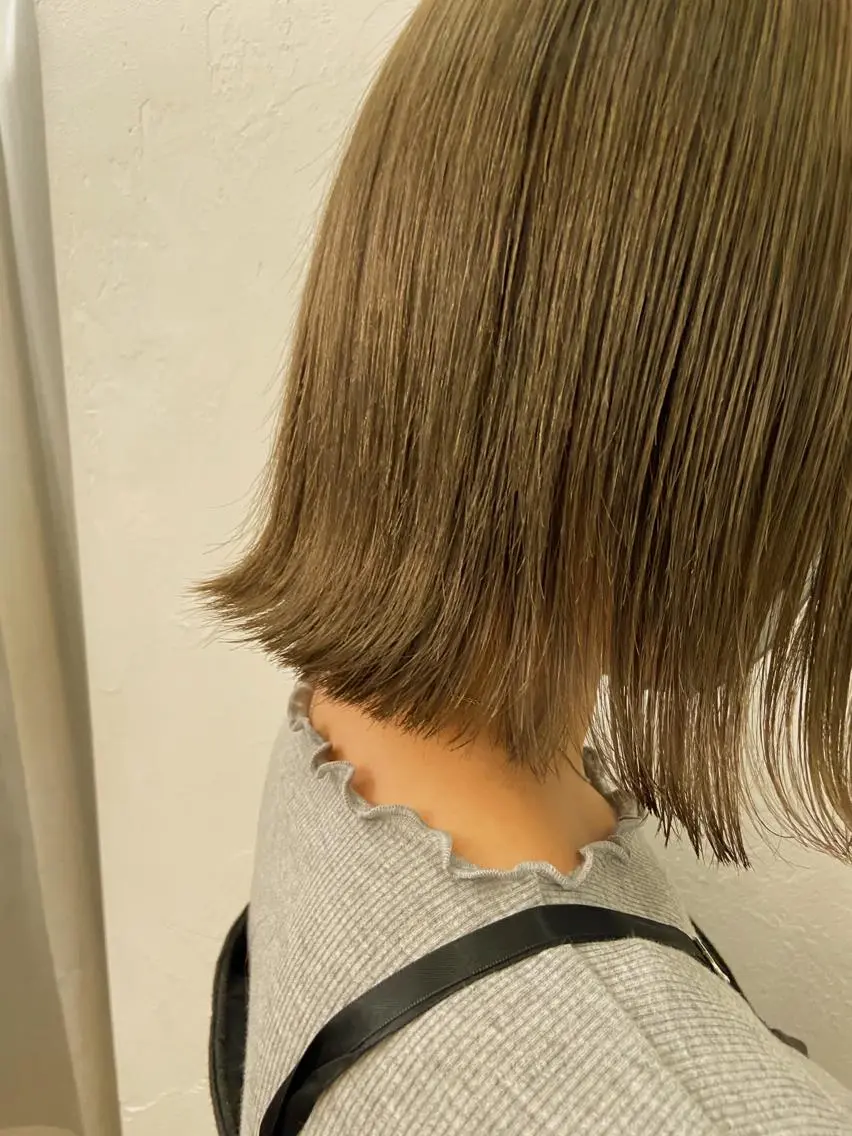 ミディアム カラー ヘアカラー トリートメント 🟩くすみカラー/ボ ブ/ショート/大司のヘアスタイル