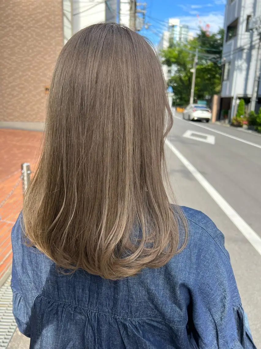 ロング カラー 谷町/Le'a /竹原しおなのヘアスタイル