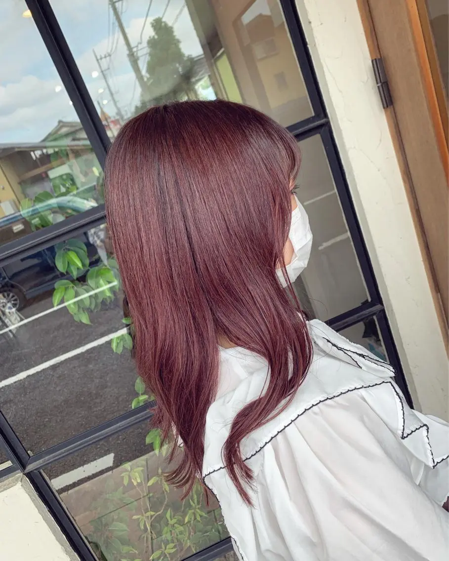 ロング カラー 井上 花音のヘアスタイル