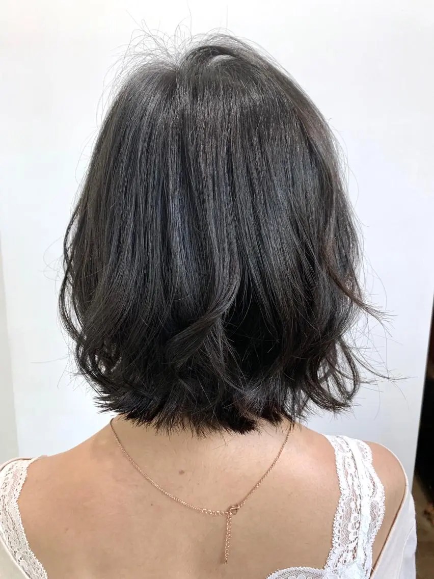 ショート カラー ヘアアレンジ メンズ縮毛矯正 細谷碧海のヘアスタイル
