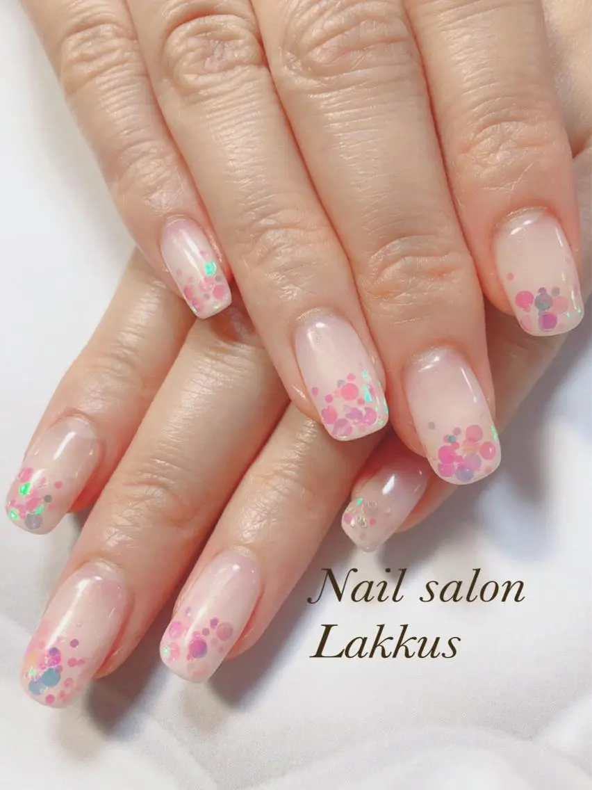 ネイル Lakkus T－CHIのネイルデザイン