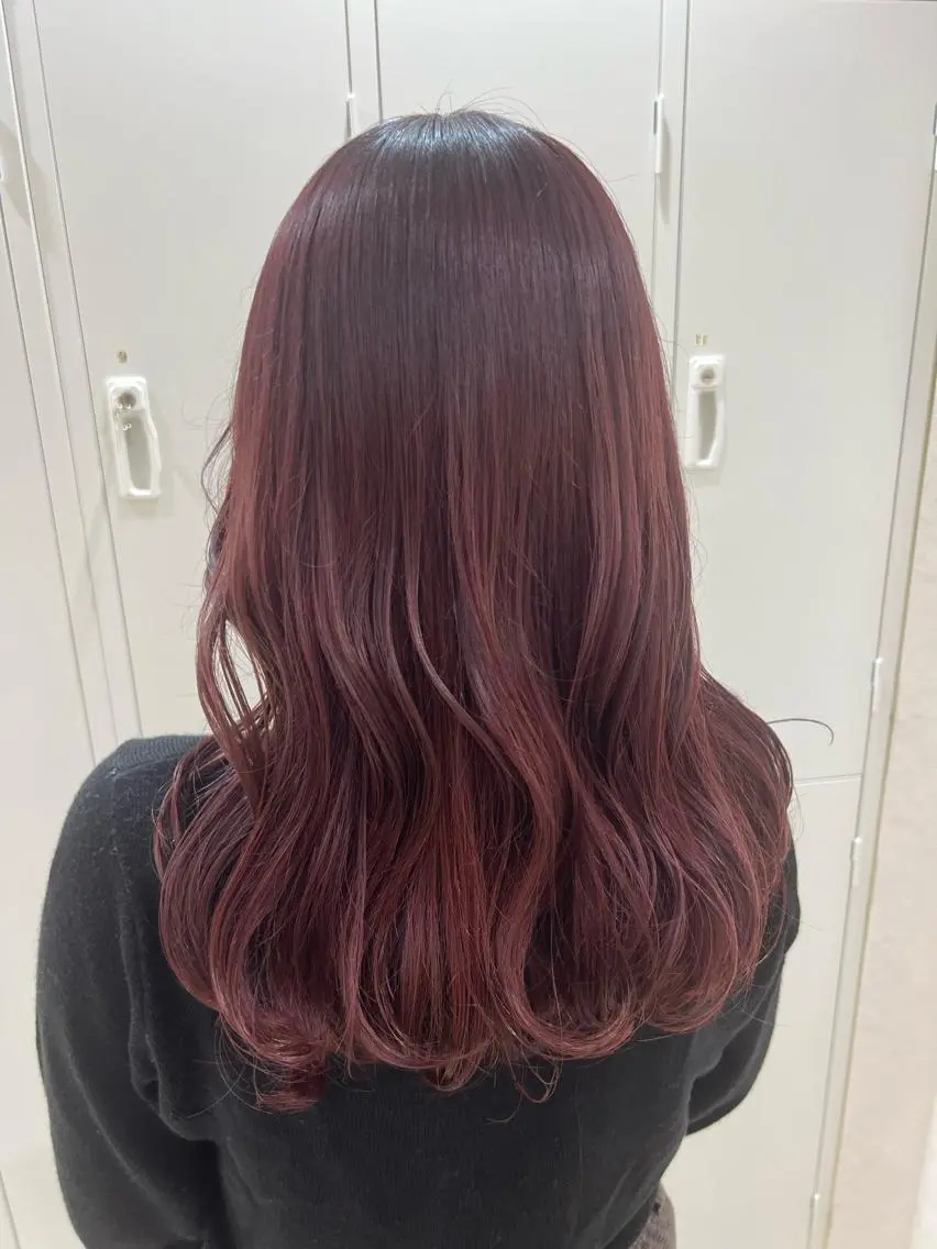 セミロング カット ヘアカラー トリートメント ヘッドスパ mina .のヘアスタイル