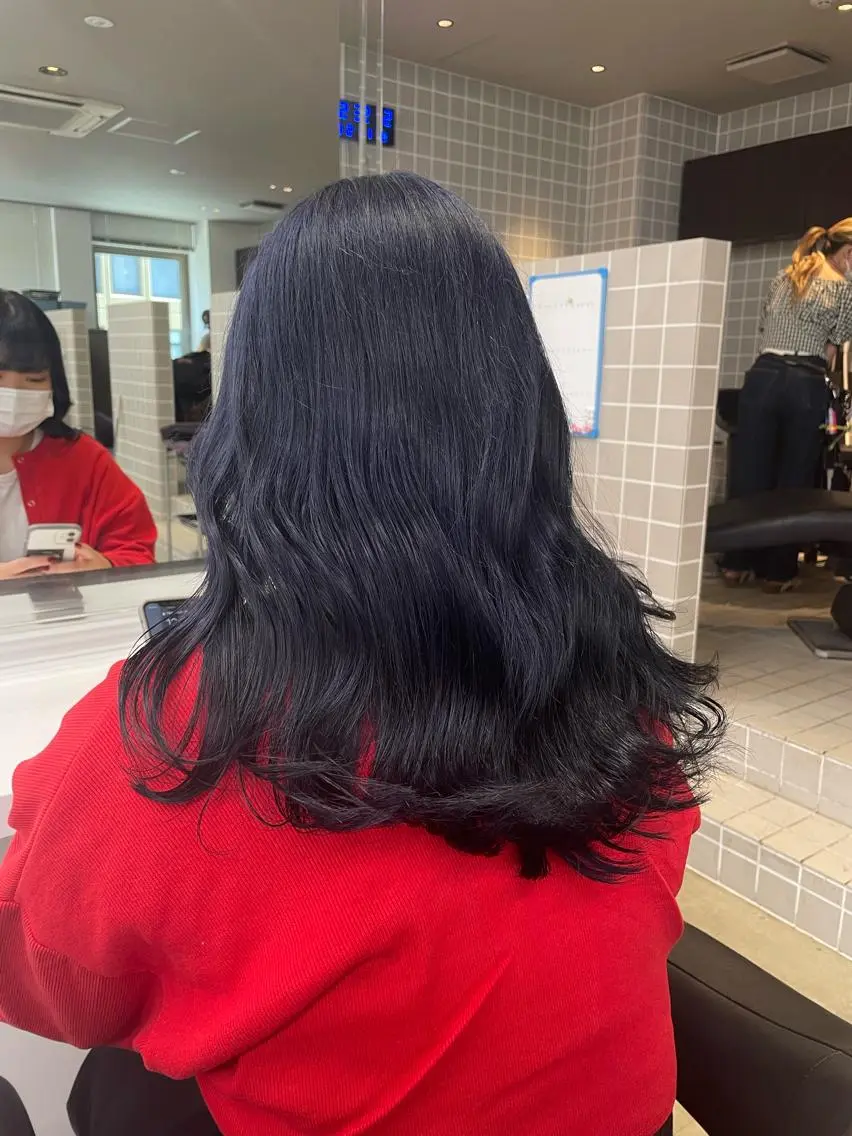 ミディアム カラー パーマ ヘアアレンジ メンズ キッズ ネイル マツエク・マツパ アイブロウ 🦋縮毛/韓国レイヤ ー/透明感カラー🦋のヘアスタイル