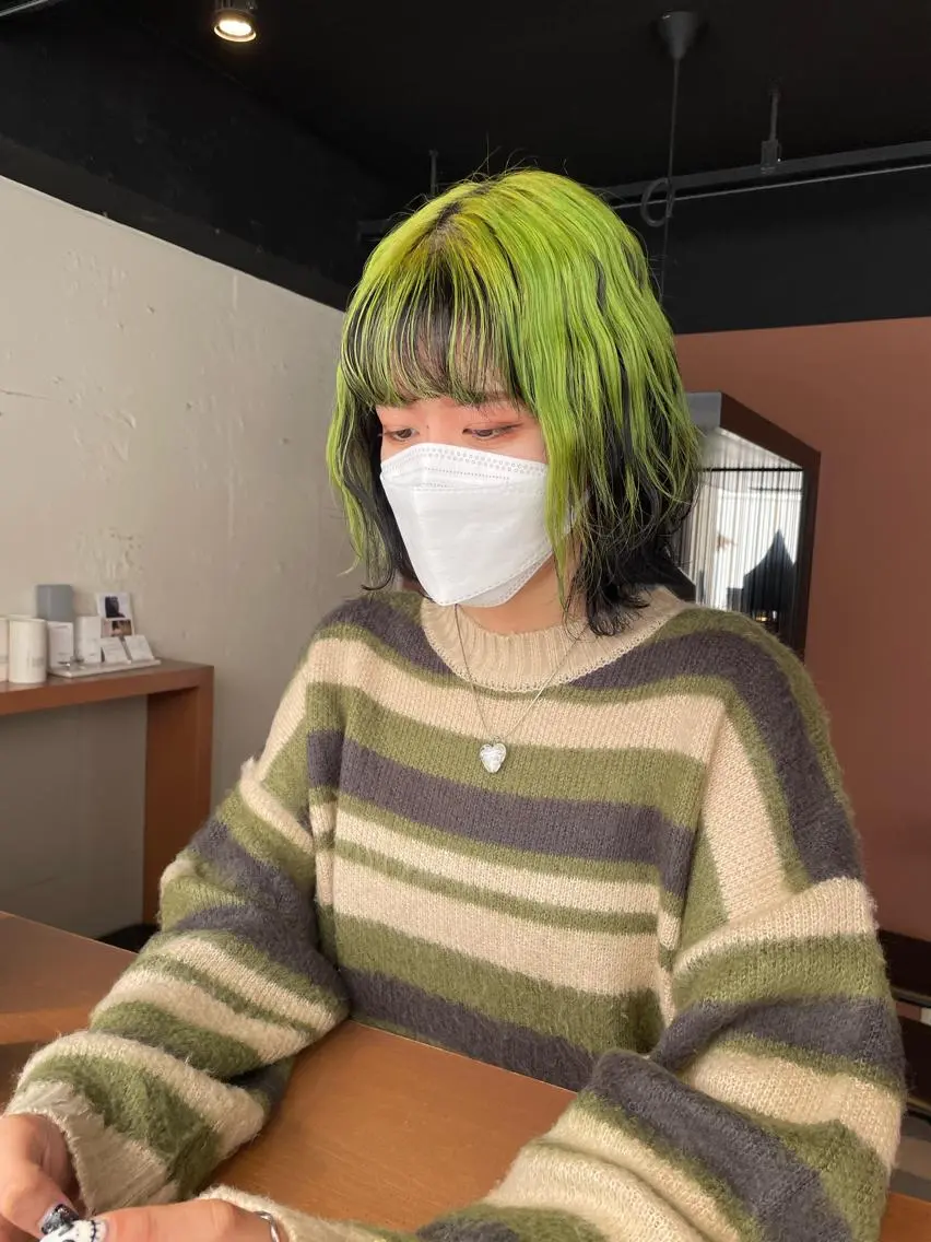ミディアム たかはし はるかのヘアスタイル