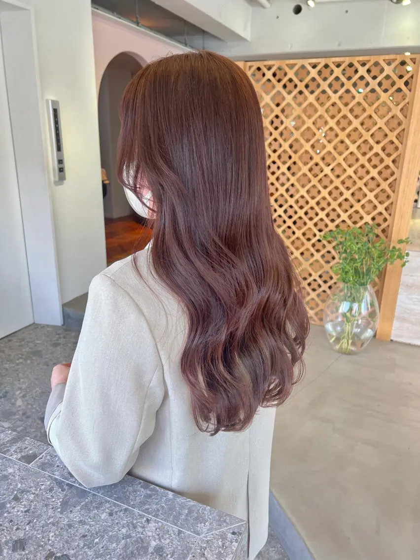 セミロング カラー ヘアカラー 是非可愛くさせて ください🩷sakiのヘアスタイル