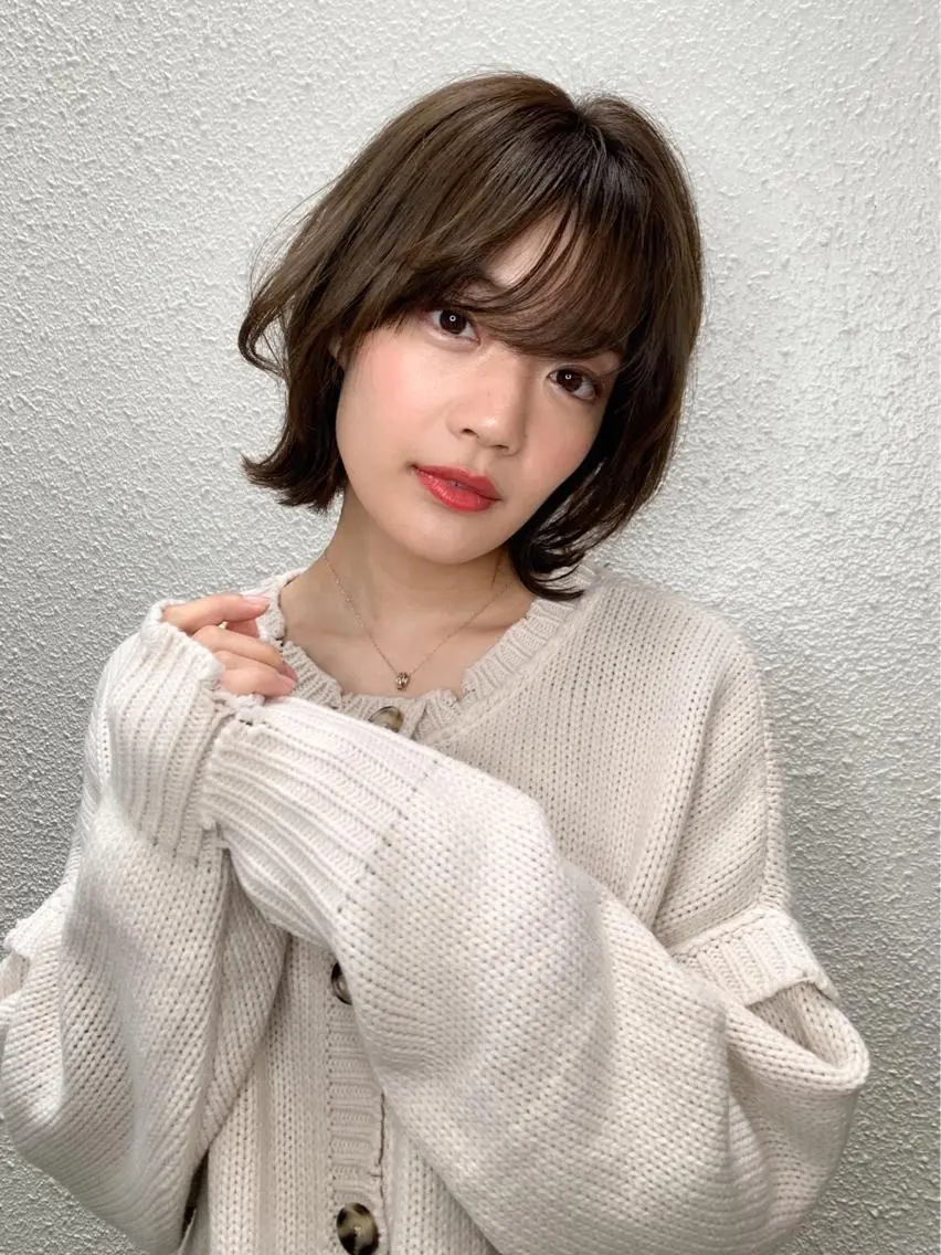 ミディアム 永山 愛莉のヘアスタイル