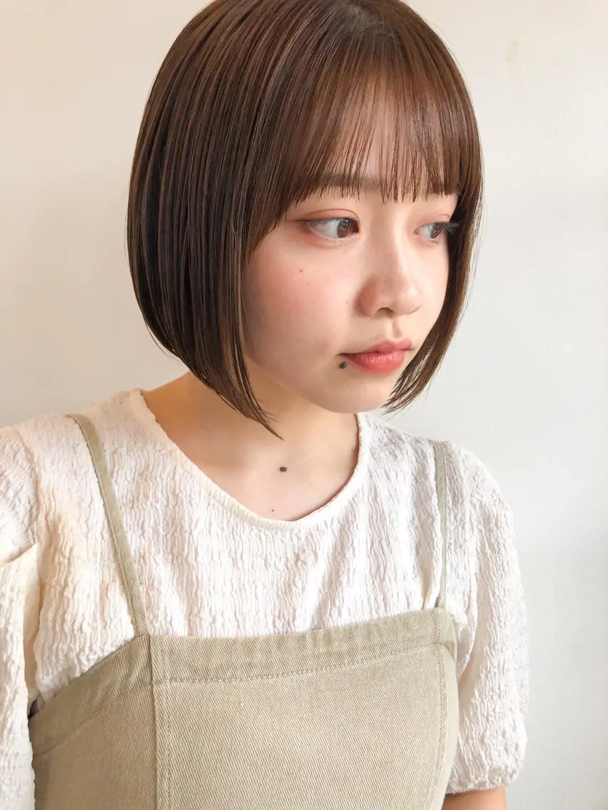 ショート カット ヘアカラー オヤマ タケアキのヘアスタイル
