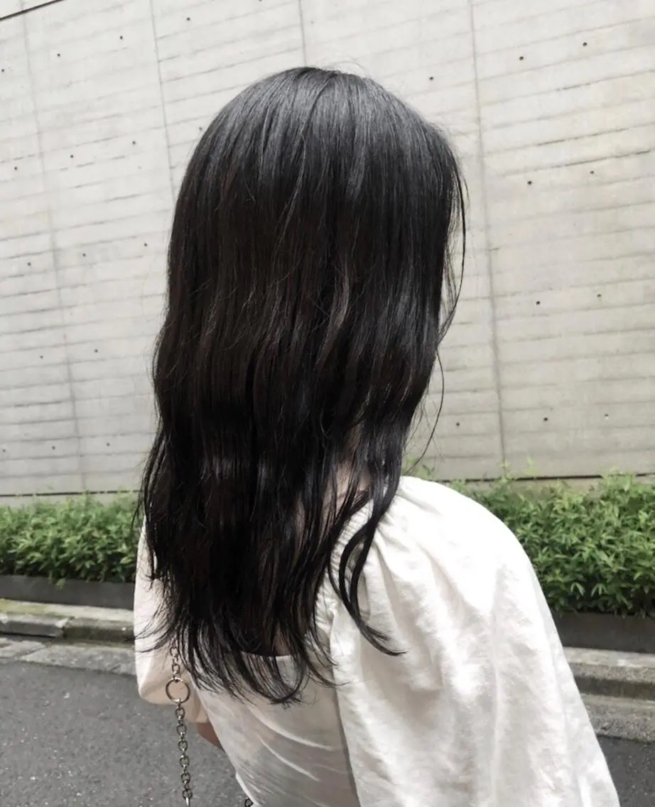 セミロング ヘアカラー トリートメント ✨色持ちの良い艶 カラー✨蟹江真世のヘアスタイル