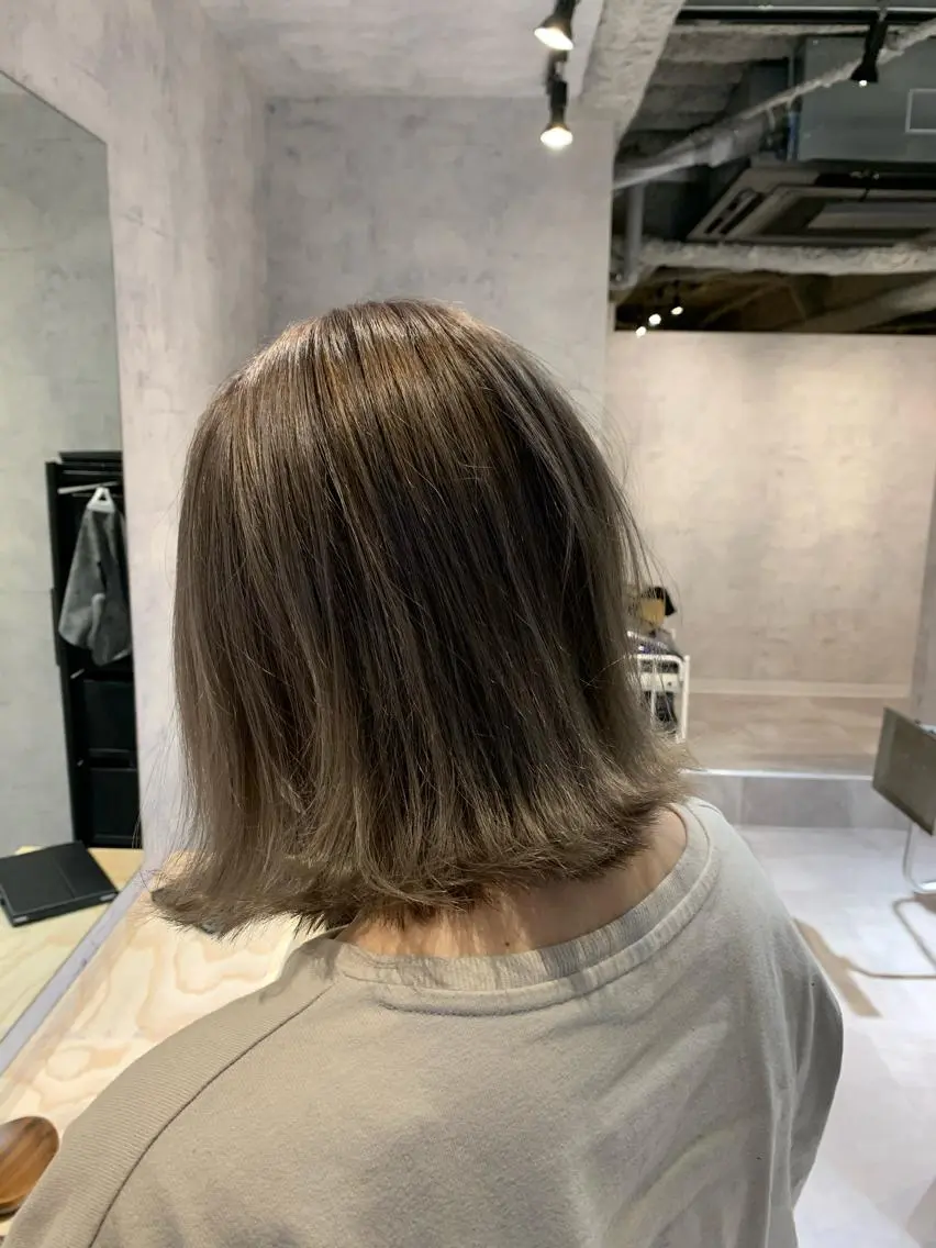 ミディアム カラー パーマ ヘアアレンジ メンズ ミディアムパーマ メンズハイトーン メンズパーマ 透明感カラー ハイトーンカラー ヘアカラー トリートメント Sia中野新橋 『JUNYA』のヘアスタイル